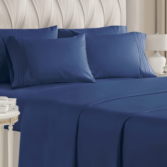 California King Bed Sheet in Navy Blue - Picture 1 of 5